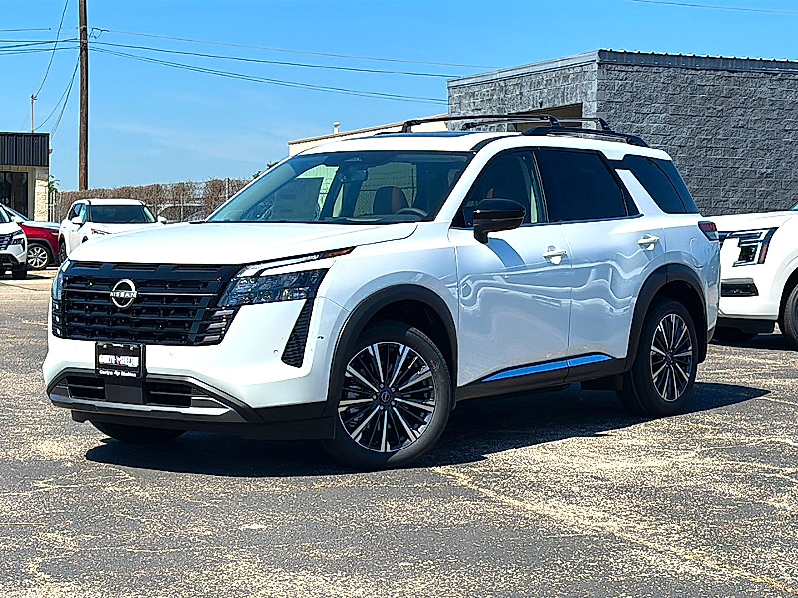 2026 Nissan Pathfinder Platinum