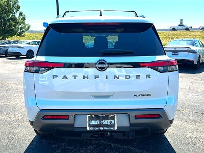 2026 Nissan Pathfinder Platinum