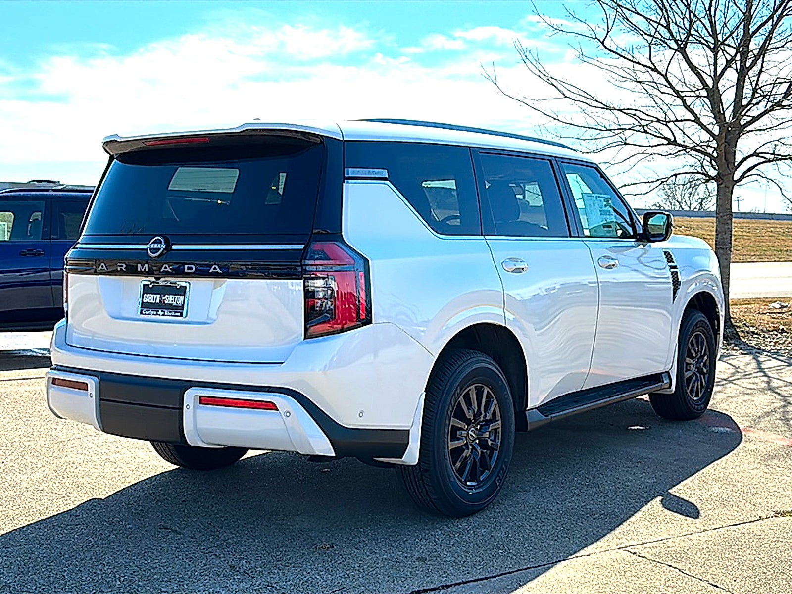 2025 Nissan Armada SV