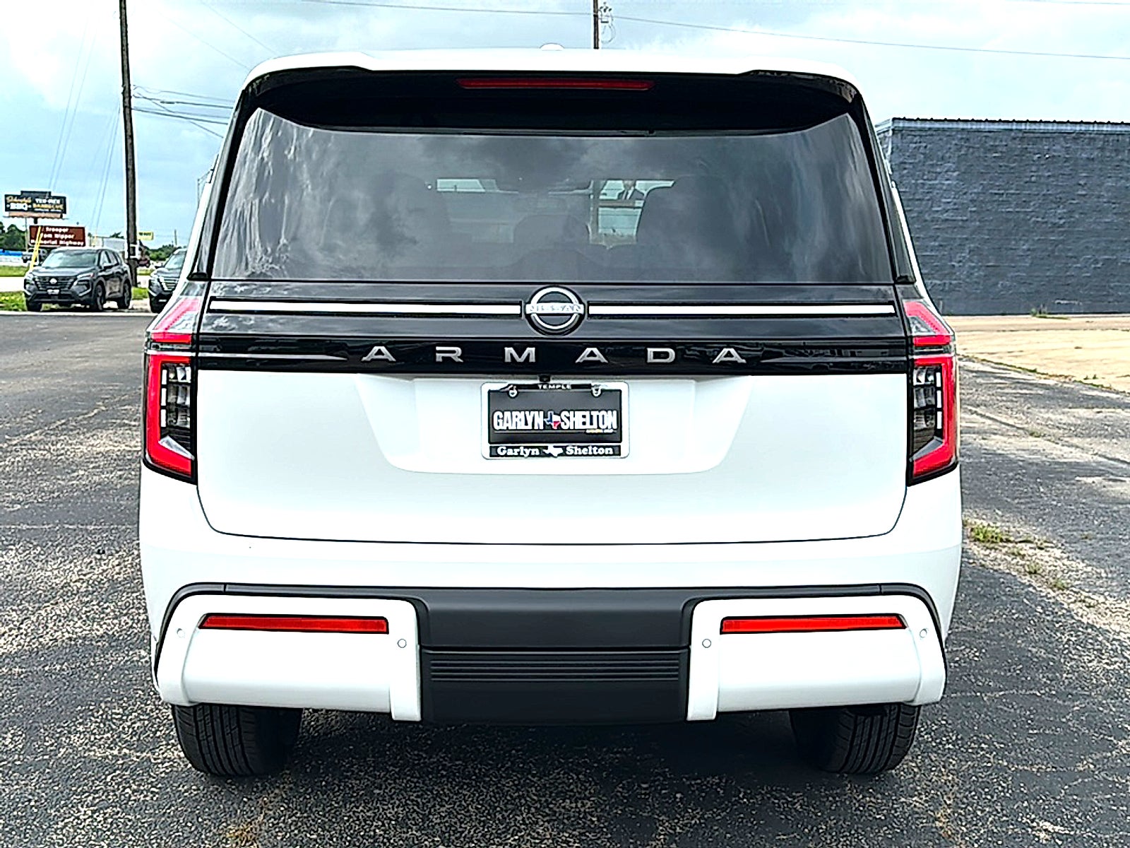 2026 Nissan Armada SV