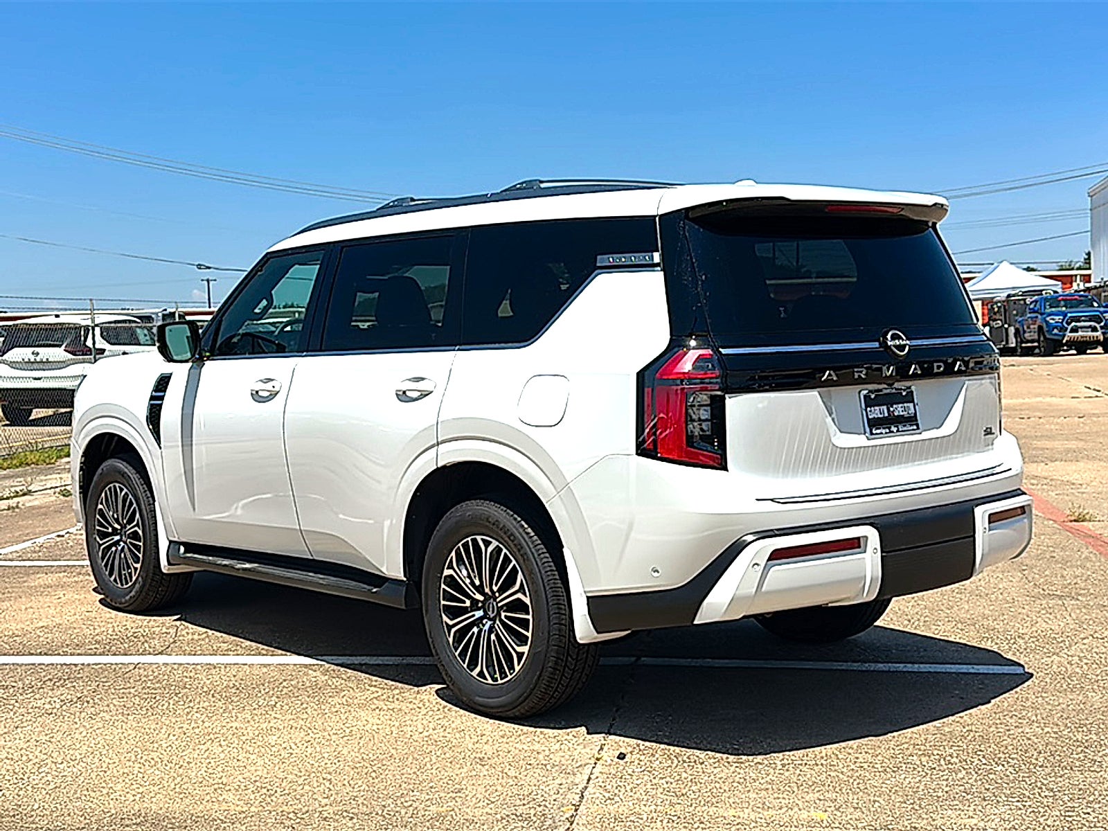 2026 Nissan Armada SL