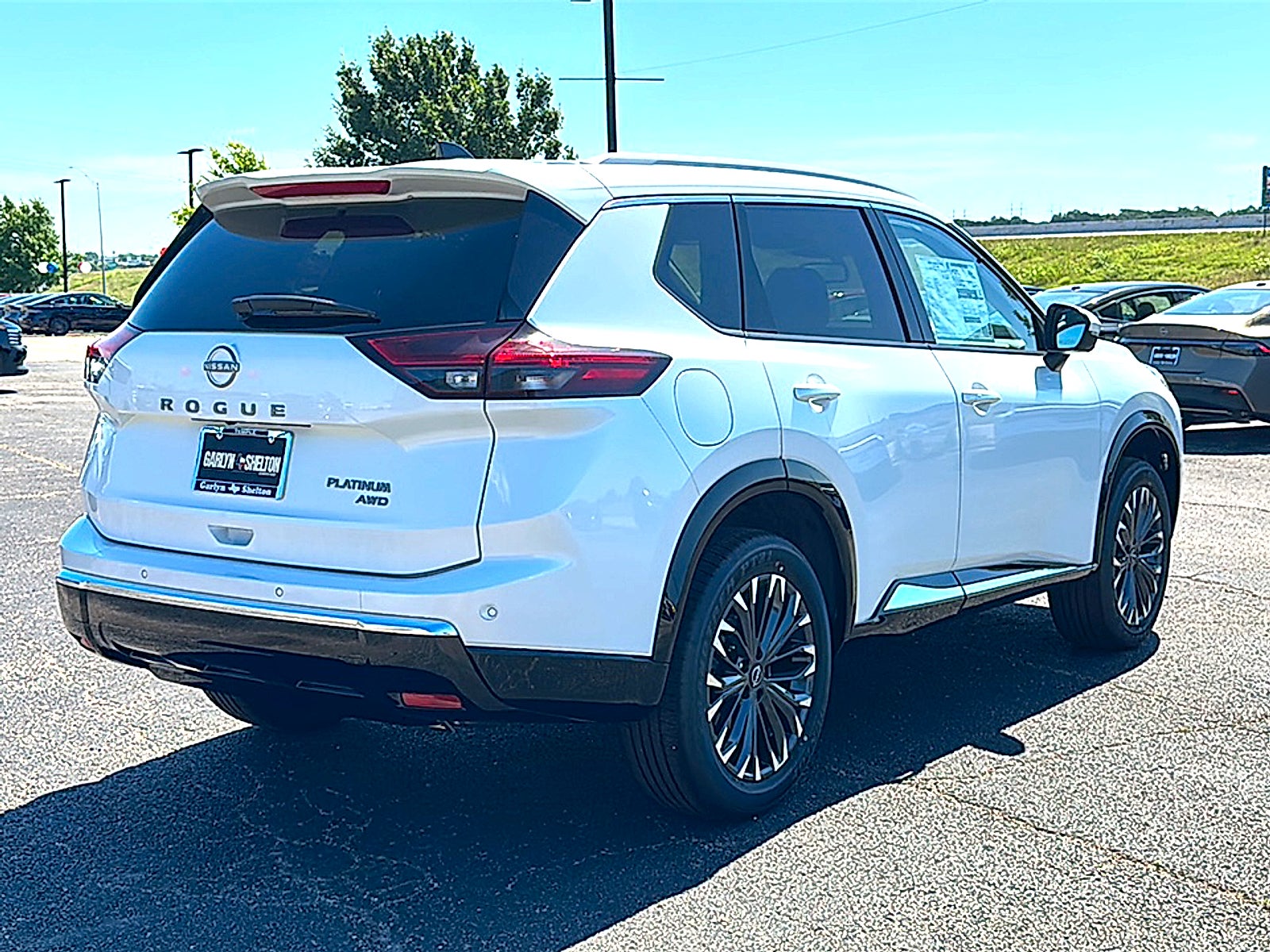 2026 Nissan Rogue Platinum