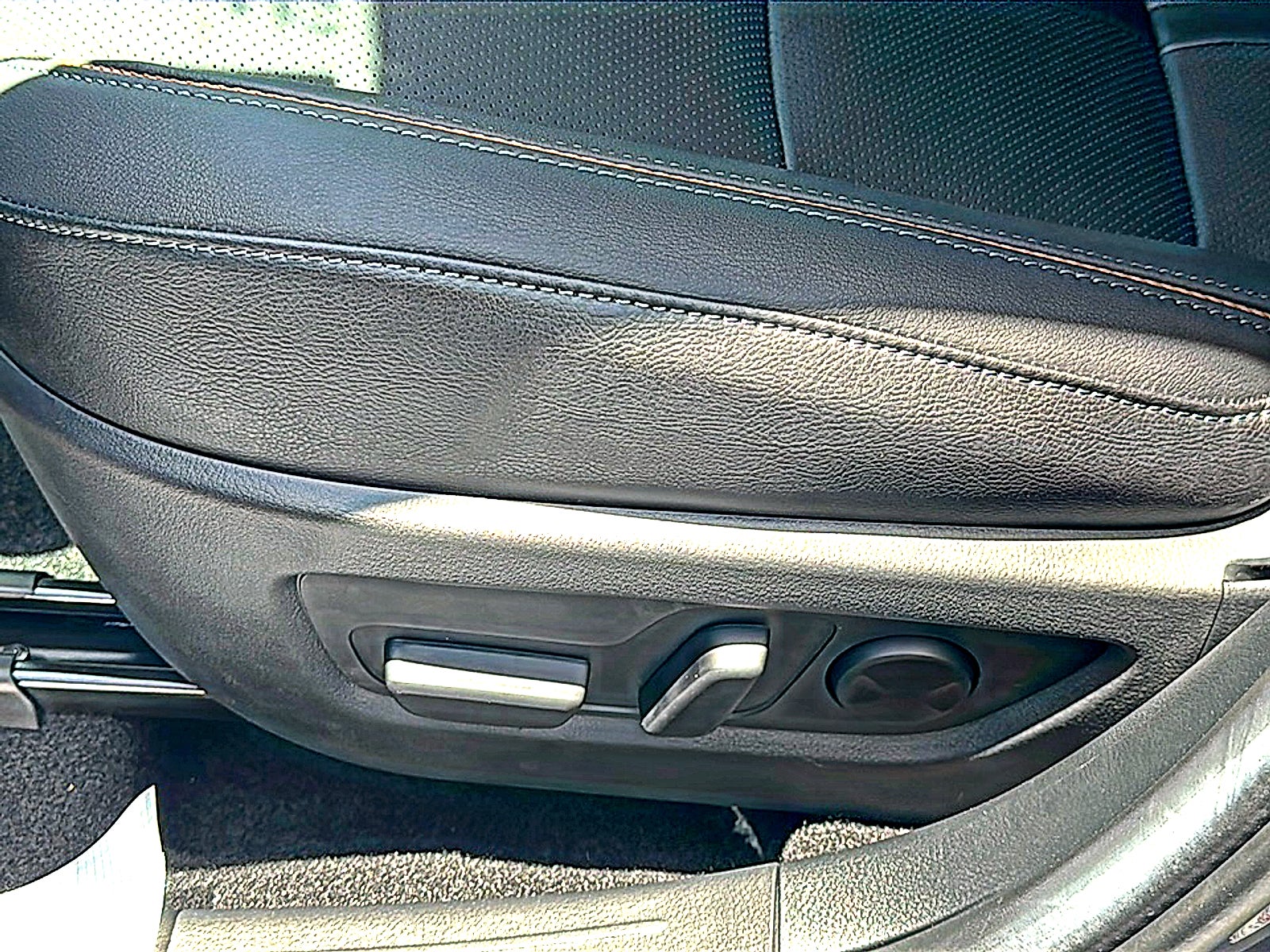 2026 Mazda Mazda CX-50 Hybrid Premium Plus