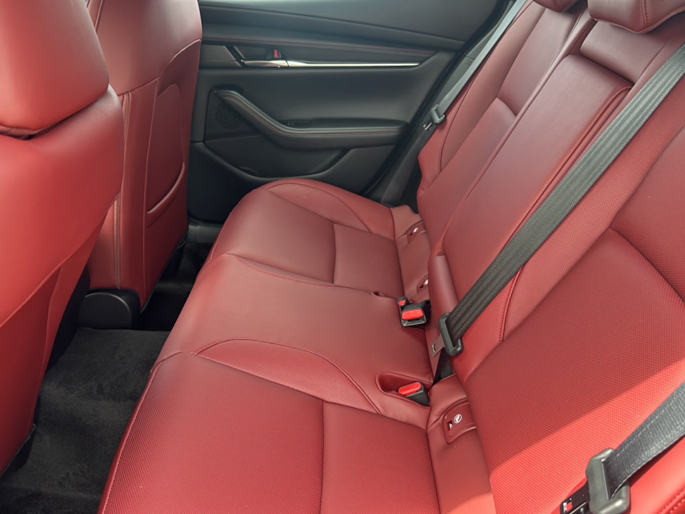 2025 Mazda Mazda3 Hatchback 2.5 S Carbon Edition