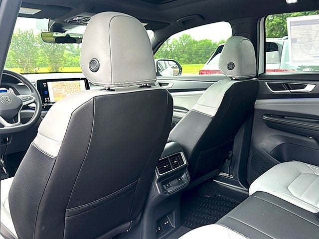 2026 Volkswagen Atlas Cross Sport 2.0T SEL