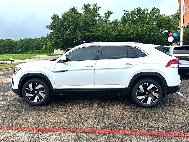 2026 Volkswagen Atlas Cross Sport 2.0T SEL