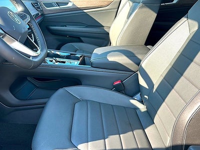 2026 Volkswagen Atlas 2.0T SEL