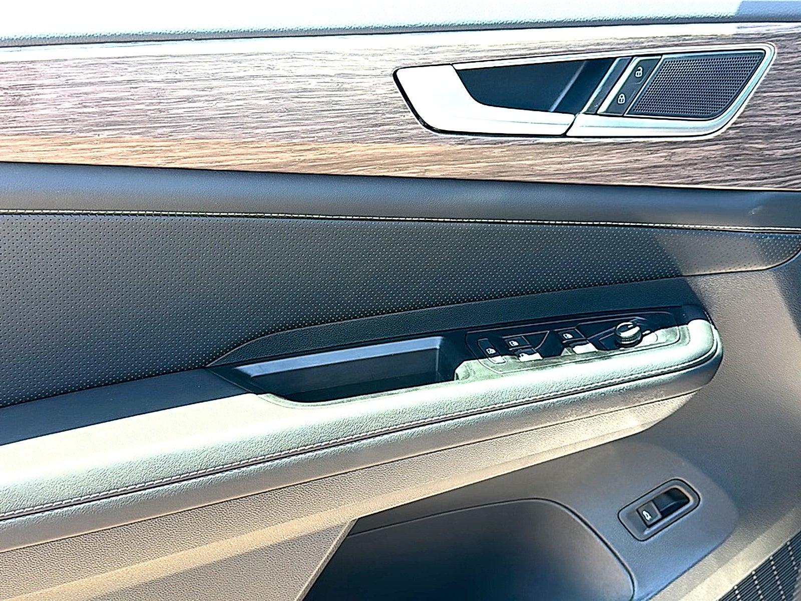 2026 Volkswagen Atlas SEL