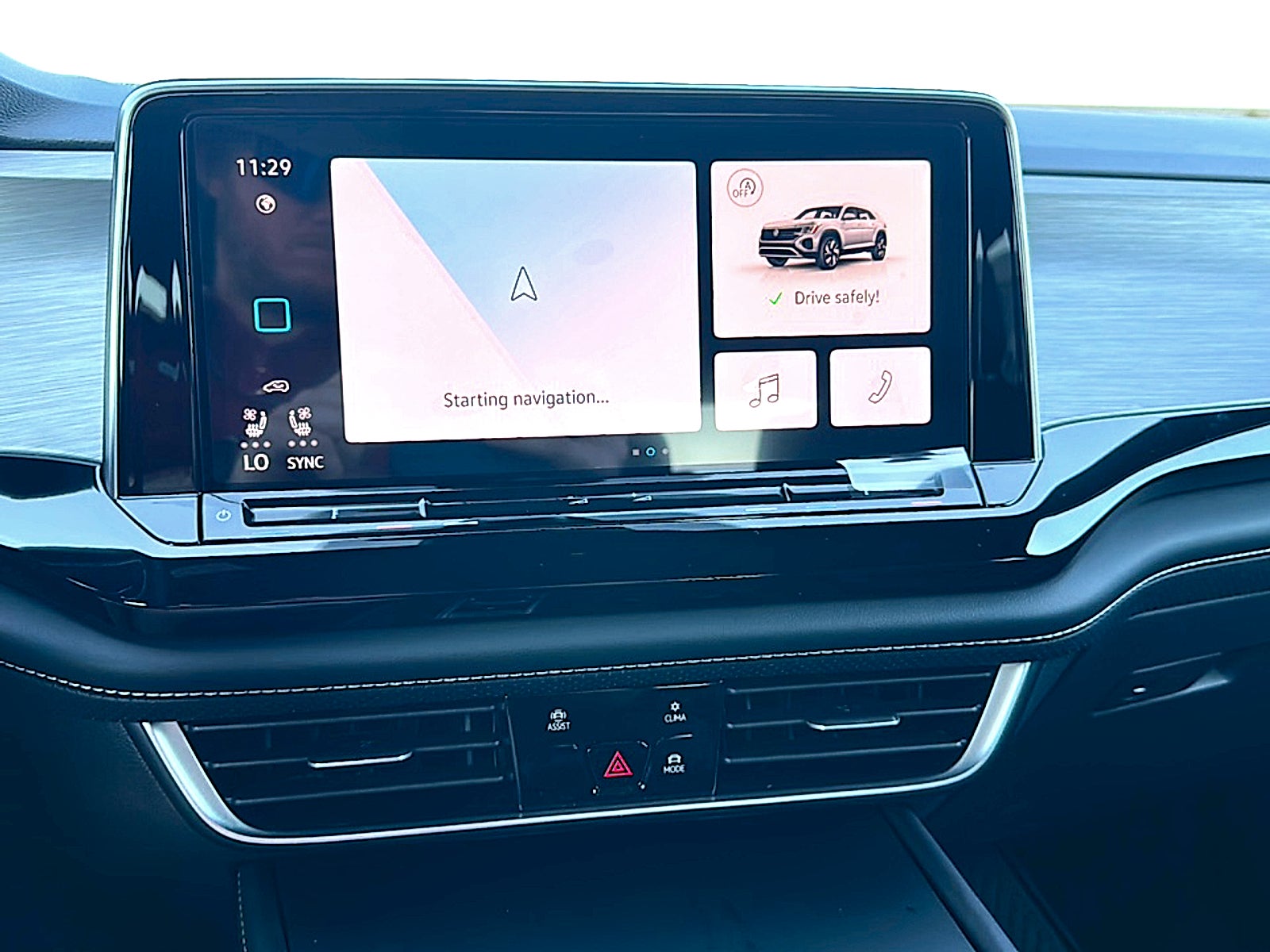 2026 Volkswagen Atlas Cross Sport SE