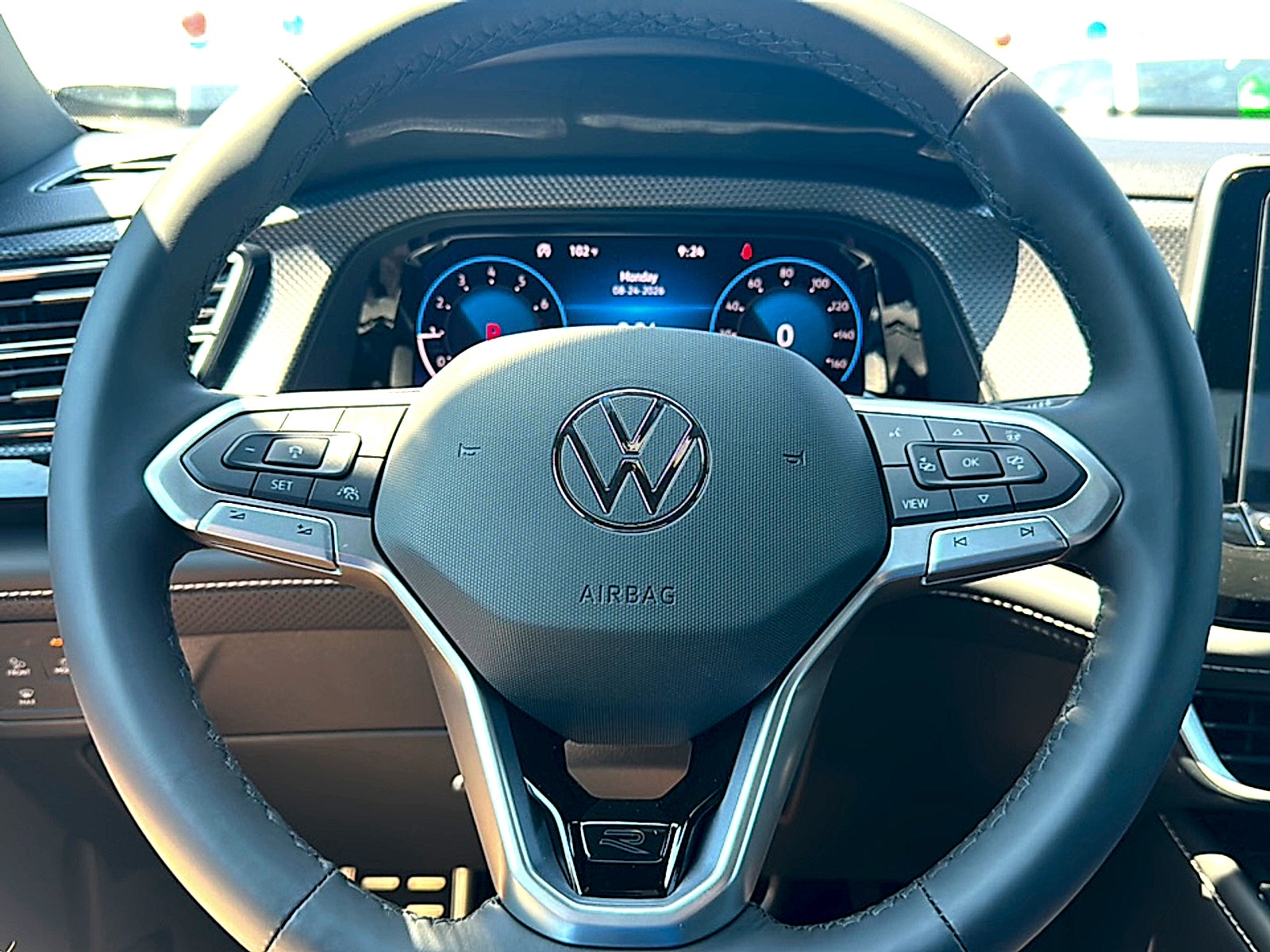 2026 Volkswagen Atlas Cross Sport SEL Premium R-Line