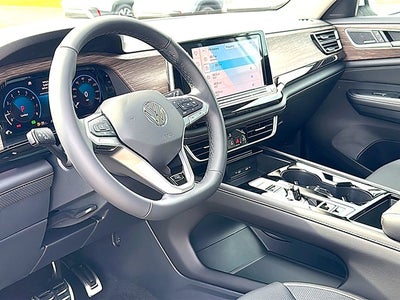 2026 Volkswagen Atlas 2.0T SEL Premium R-Line
