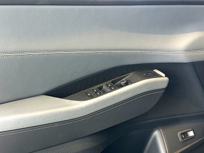 2027 Volkswagen Atlas SE w/Technology