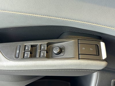 2027 Volkswagen Atlas SE w/Technology