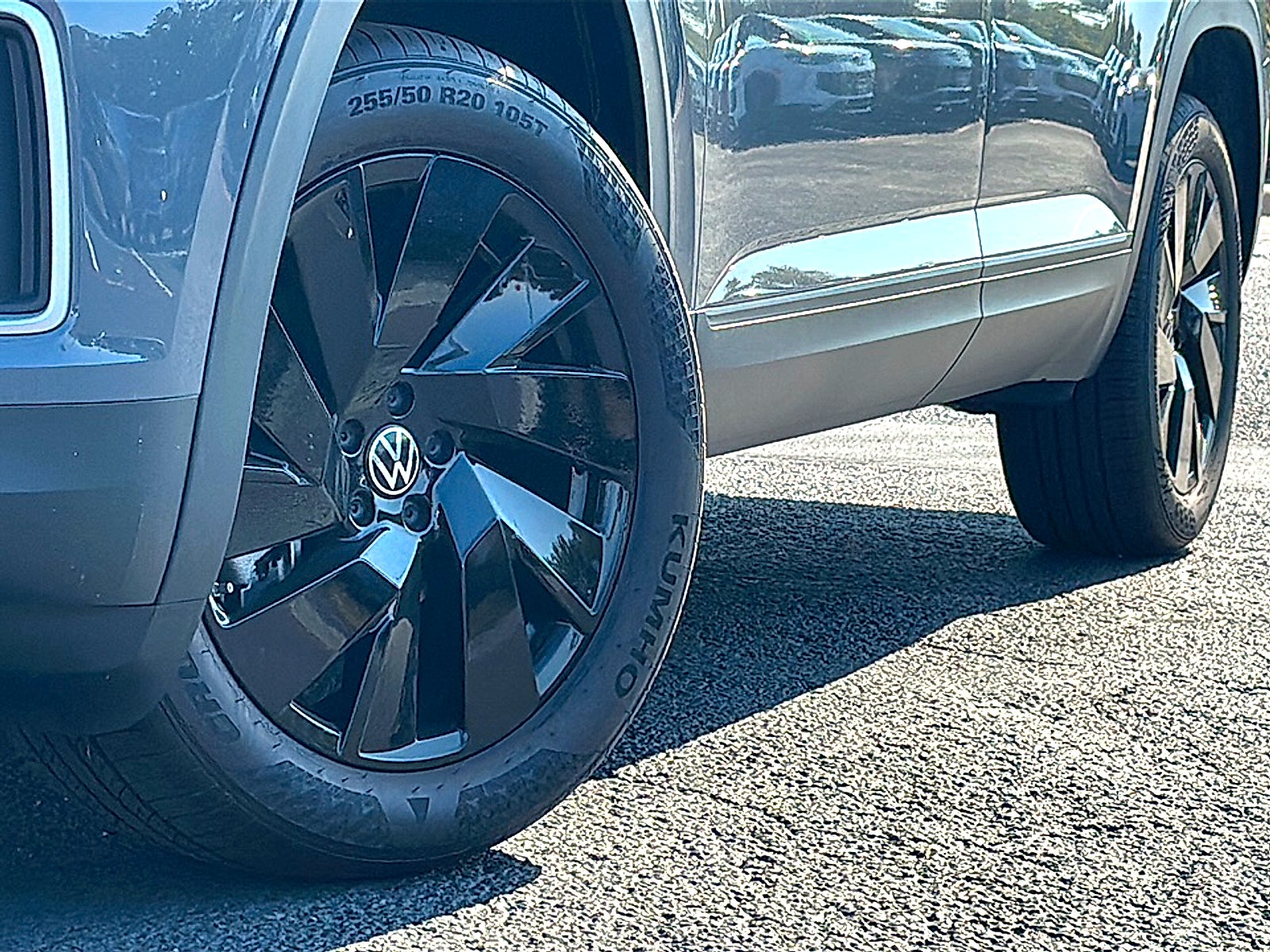 2026 Volkswagen Atlas SE with Technology