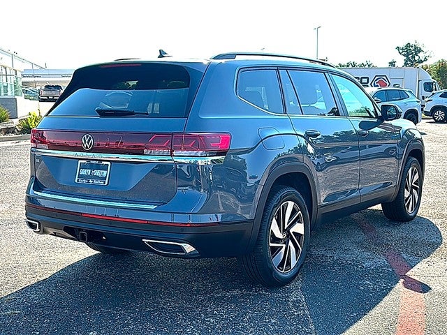 2026 Volkswagen Atlas 2.0T SE w/ Technology