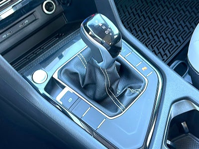 2027 Volkswagen Taos SE