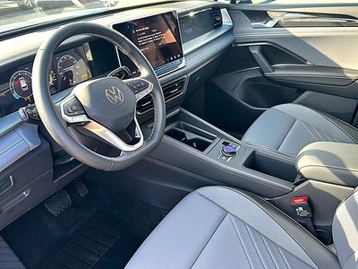 2026 Volkswagen Tiguan 2.0T SE