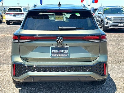2026 Volkswagen Tiguan SE R-Line Black