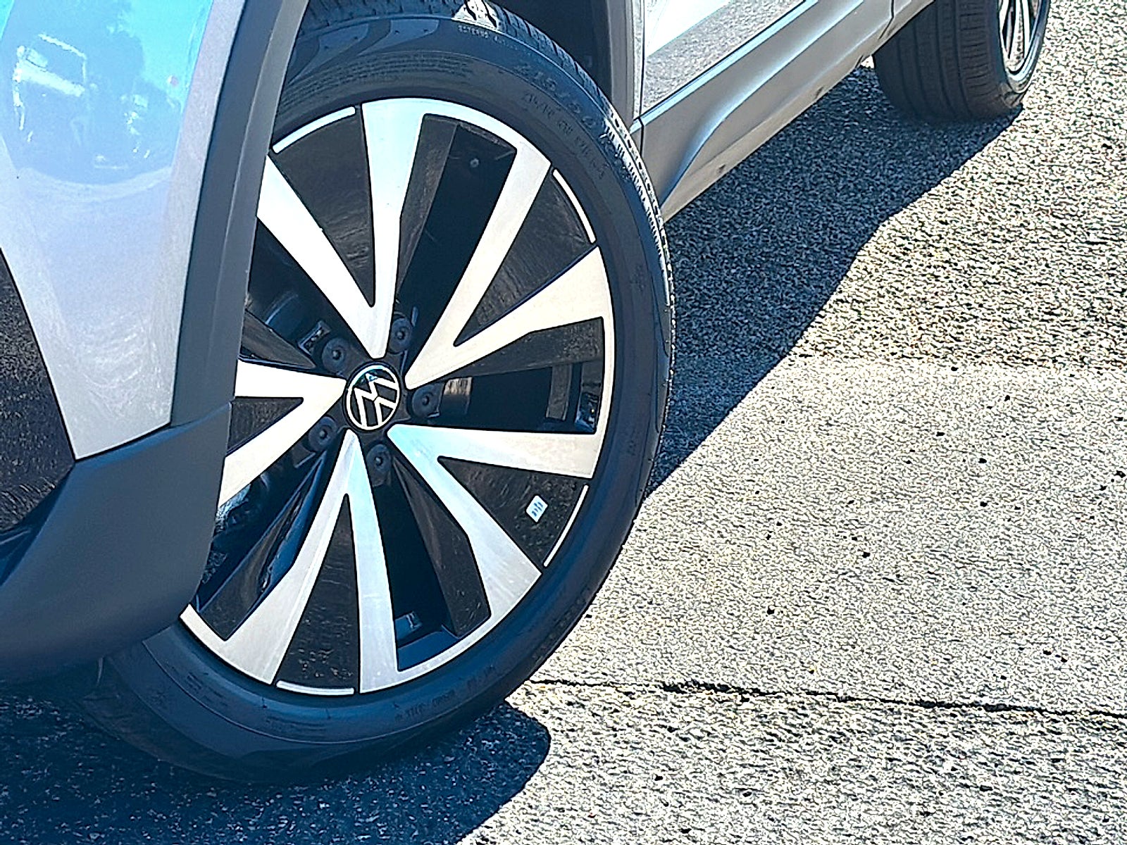 2024 Volkswagen Taos SE