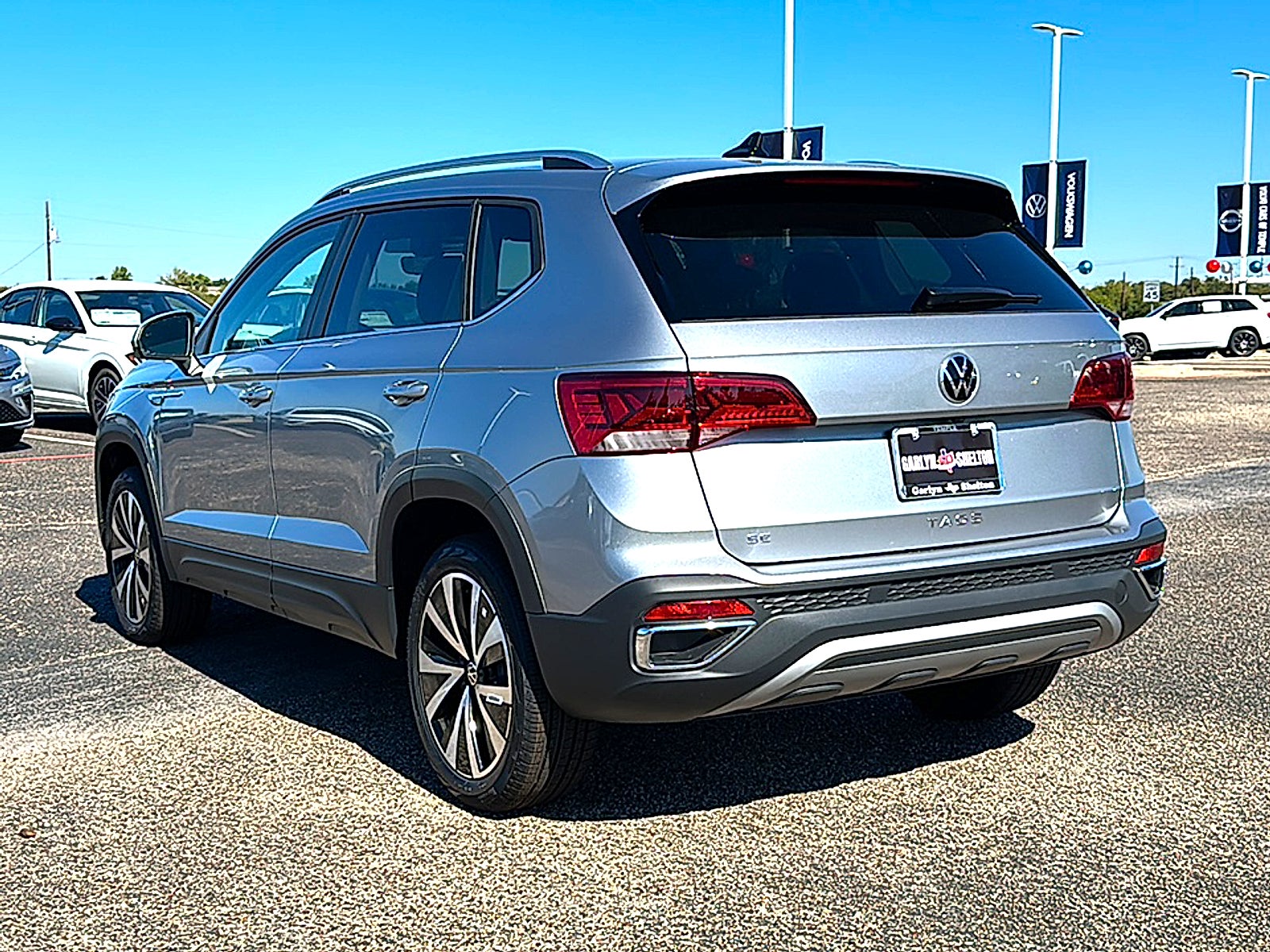 2024 Volkswagen Taos SE