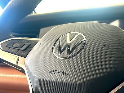 2026 Volkswagen Tiguan 2.0T SEL