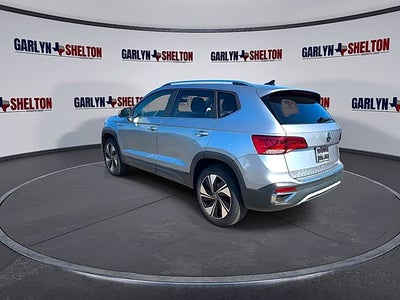 2024 Volkswagen Taos 1.5T SE