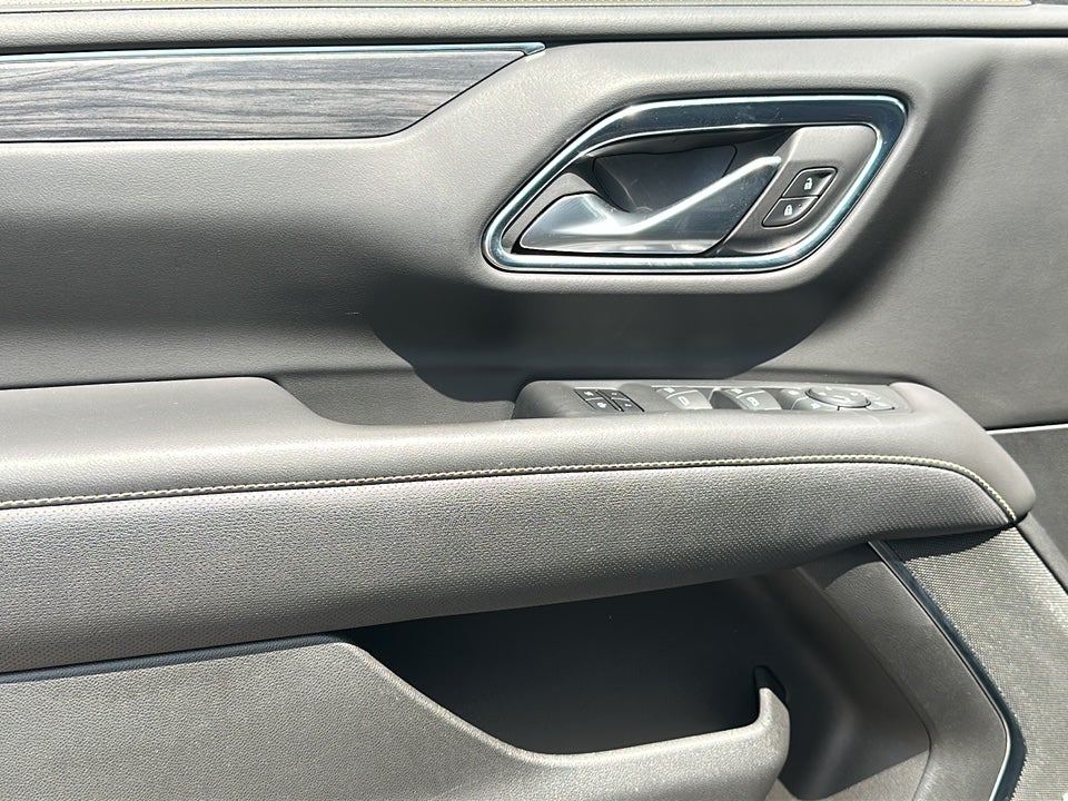 2022 GMC Yukon 2WD SLT