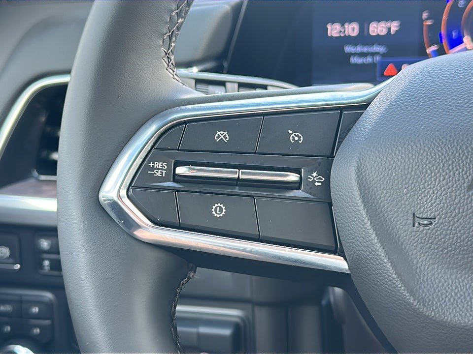 2025 Chevrolet Tahoe 4WD Premier