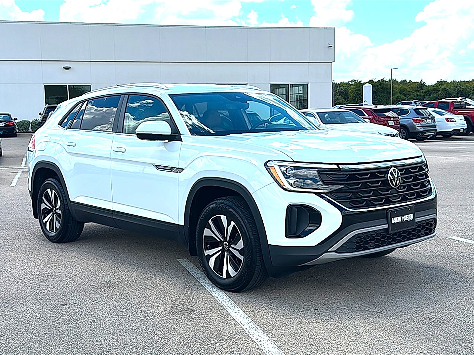 2025 Volkswagen Atlas Cross Sport 2.0T SE
