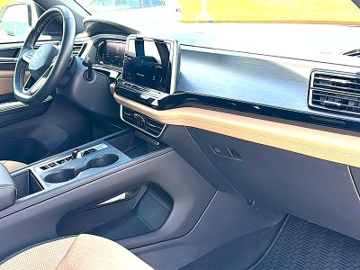 2025 Volkswagen Atlas Cross Sport 2.0T SE