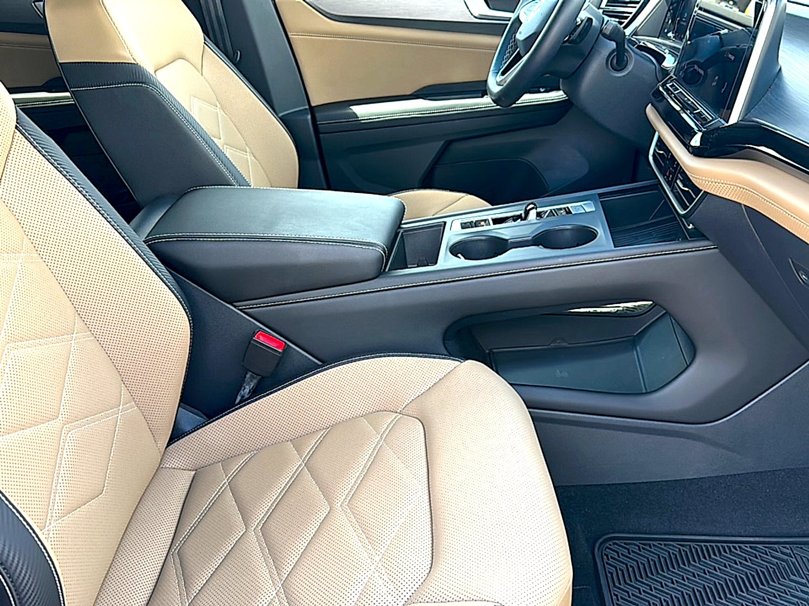 2025 Volkswagen Atlas Cross Sport 2.0T SE
