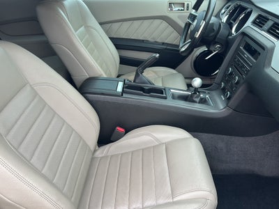 2011 Ford Mustang GT Premium