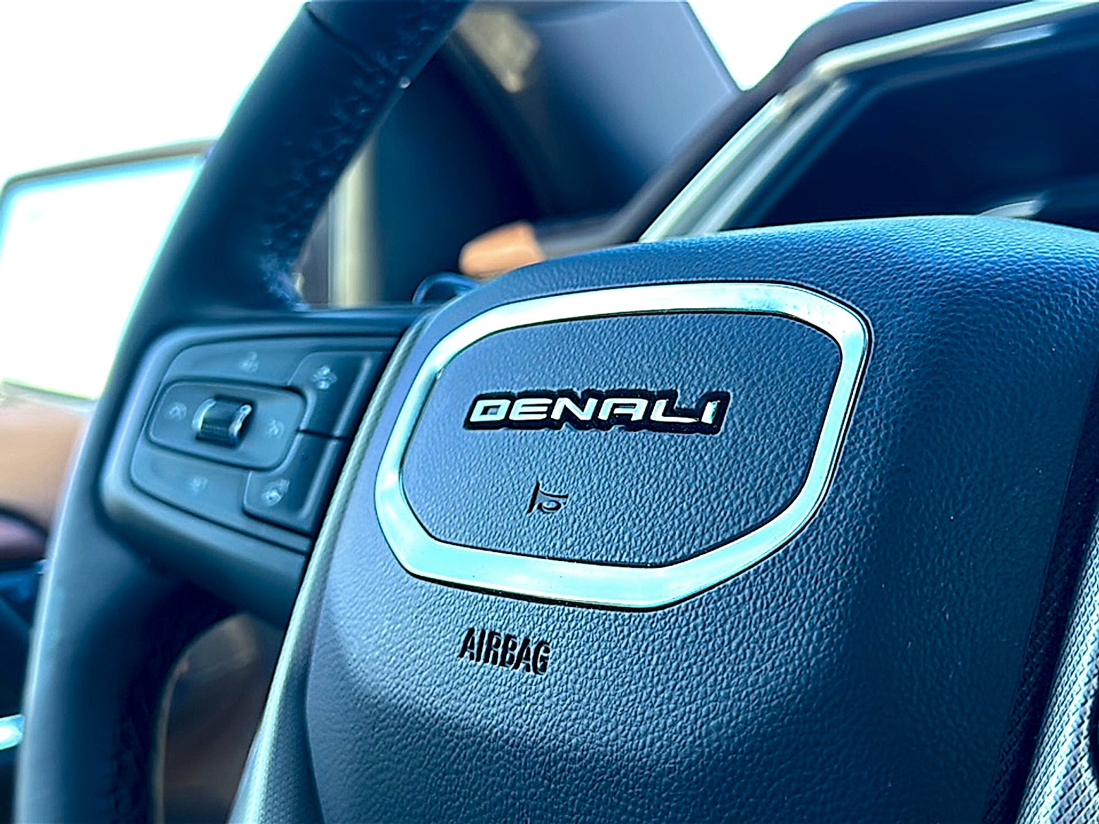 2023 GMC Sierra 1500 Denali