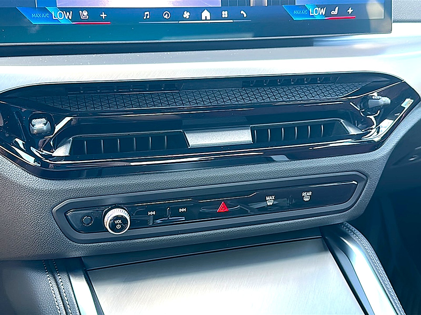 2026 BMW 2 Series 230i