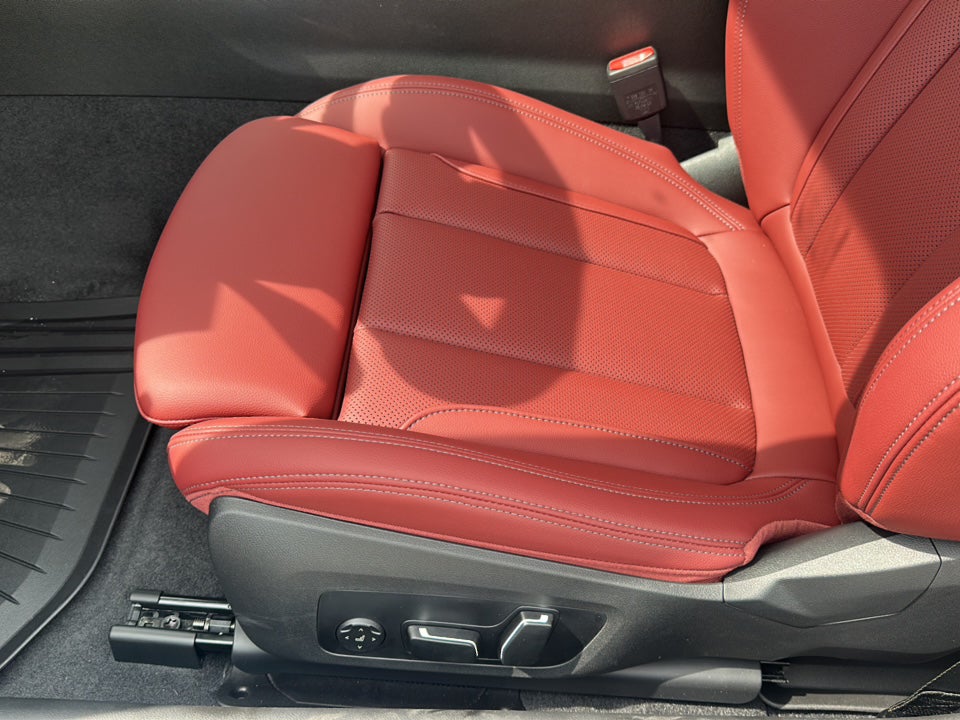 2026 BMW M240 i xDrive