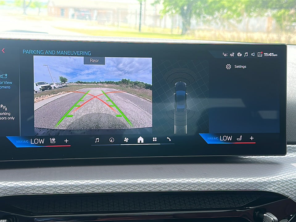 2026 BMW M240 i xDrive