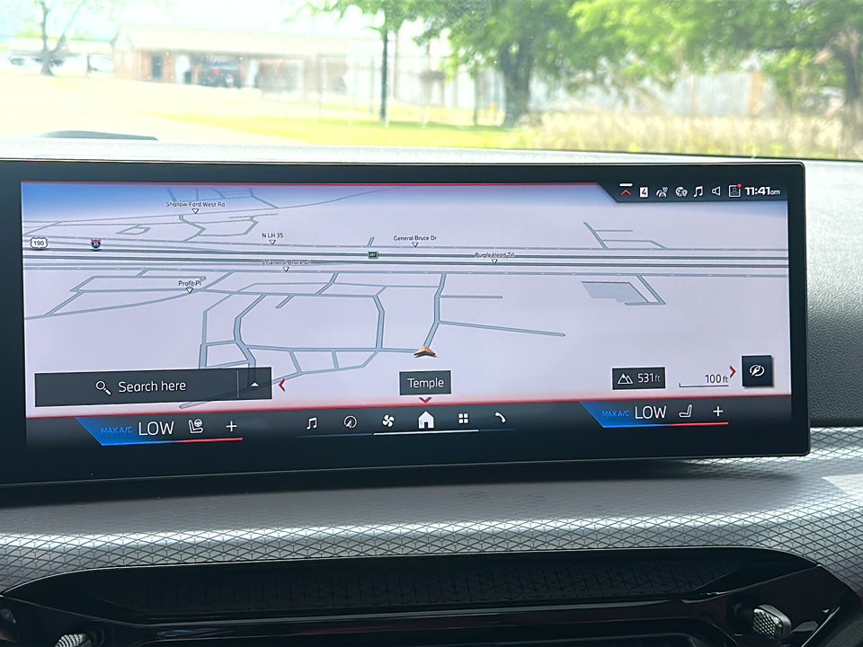 2026 BMW M240 i xDrive