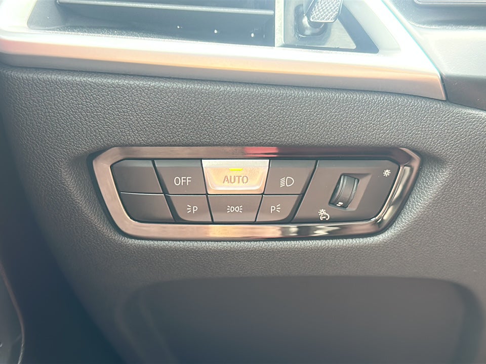 2026 BMW M240 i xDrive