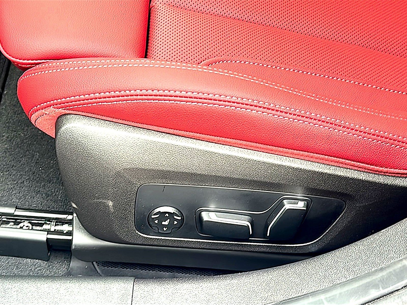 2026 BMW 3 Series 330i NA