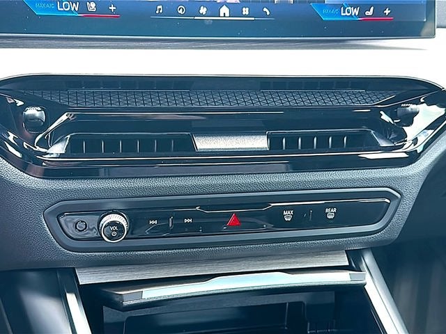 2026 BMW 3 Series 330i NA