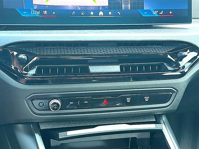 2026 BMW 3 Series 330i NA