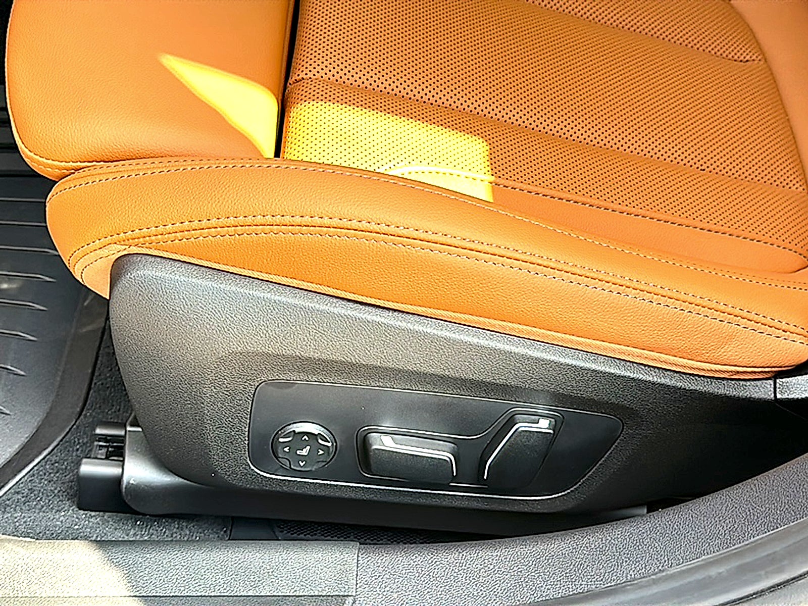 2026 BMW 3 Series 330i NA