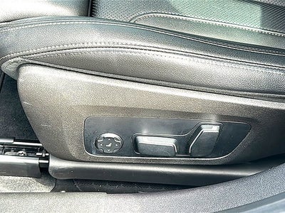 2024 BMW 3 Series 330i