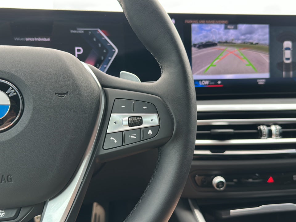 2024 BMW 3 Series 330i