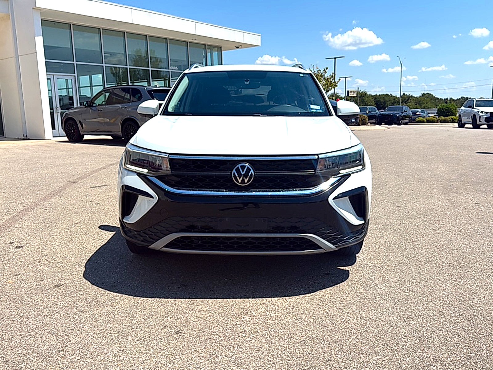 2022 Volkswagen Taos SE