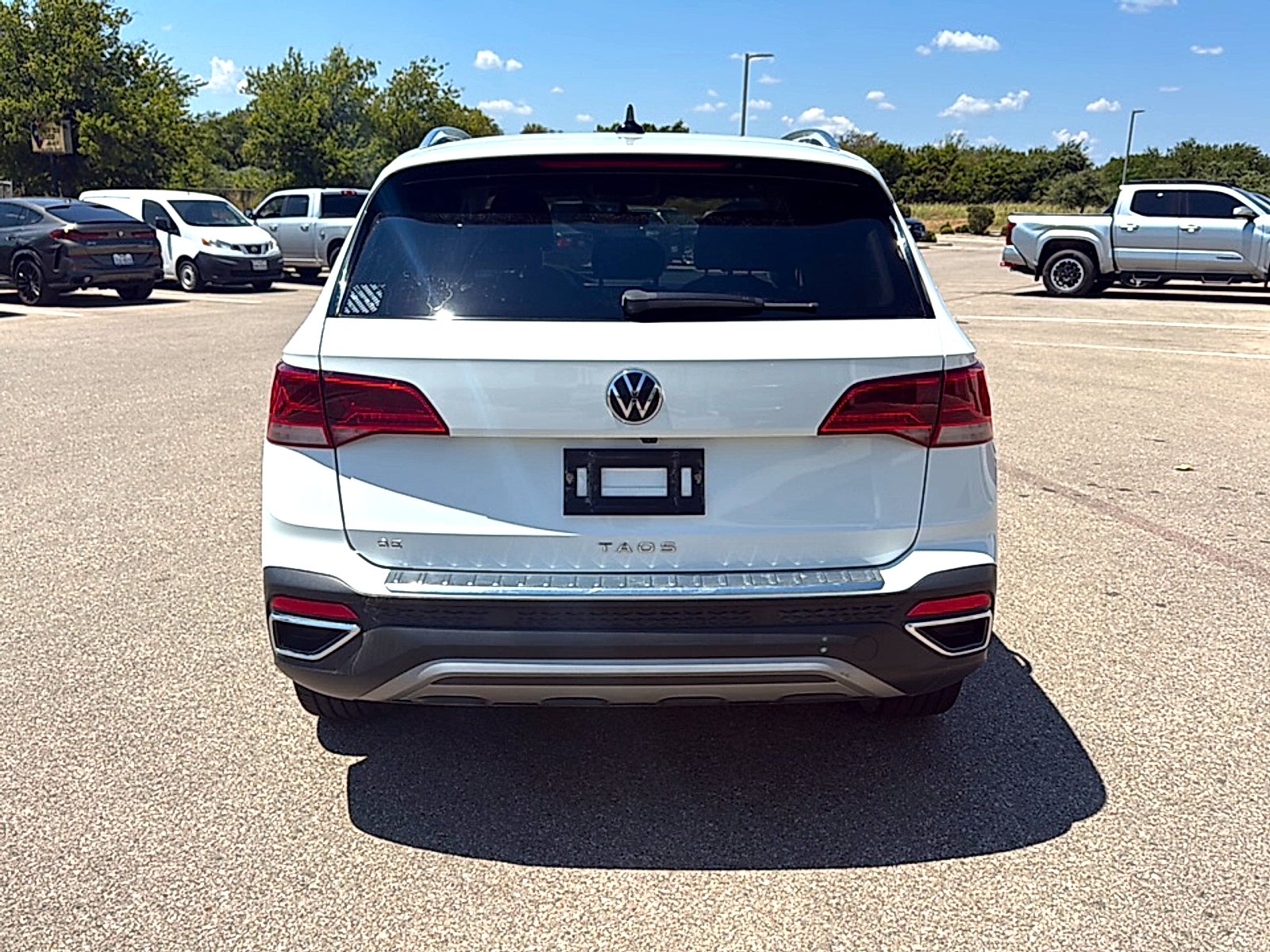 2022 Volkswagen Taos SE