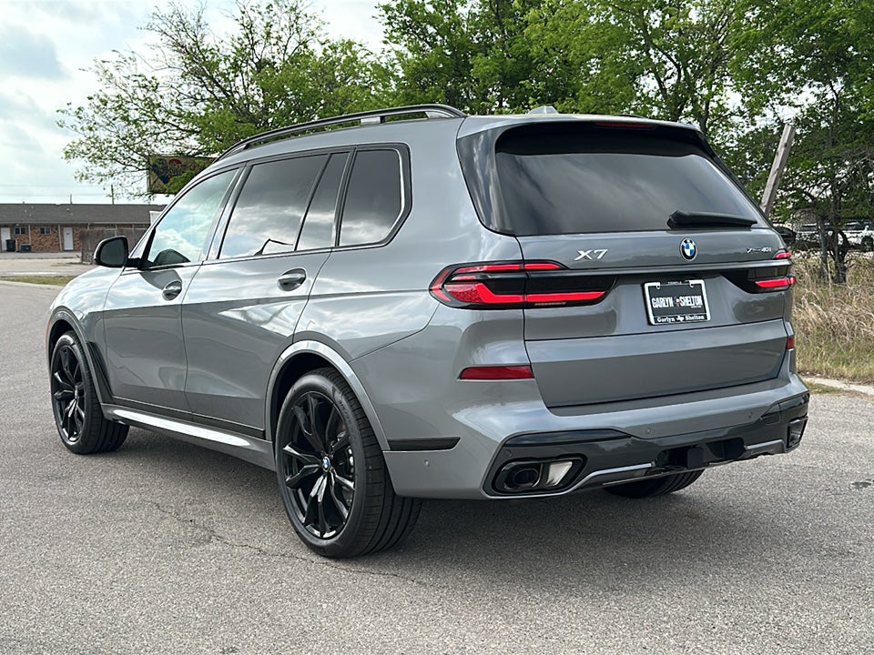 2026 BMW X7 xDrive40i