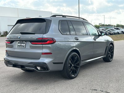 2026 BMW X7 xDrive40i