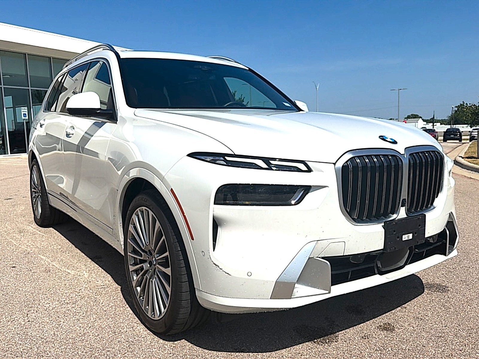 2023 BMW X7 xDrive40i