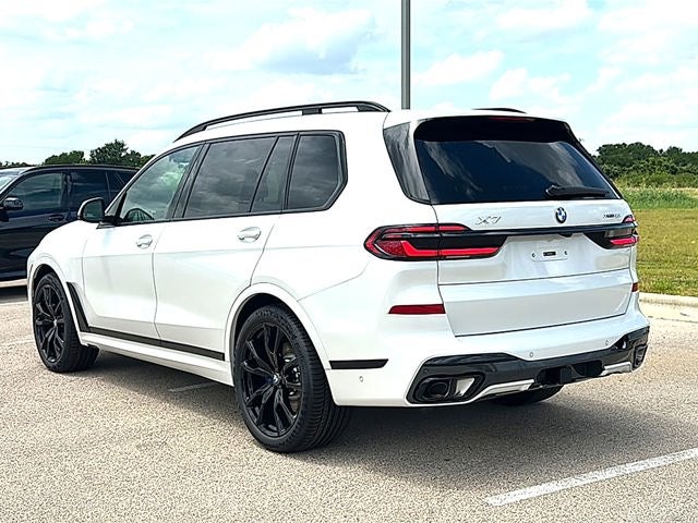 2027 BMW X7 xDrive40i